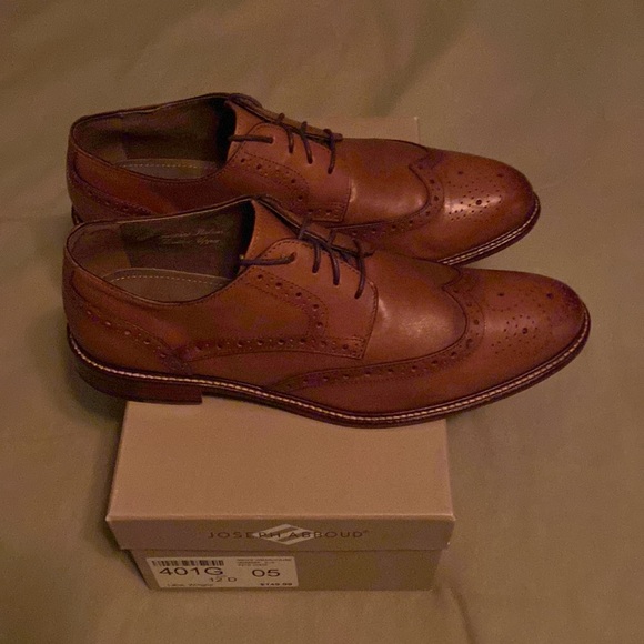 Joseph Abboud Lace Wingtip used color brown size 12 with new box - Picture 6 of 8